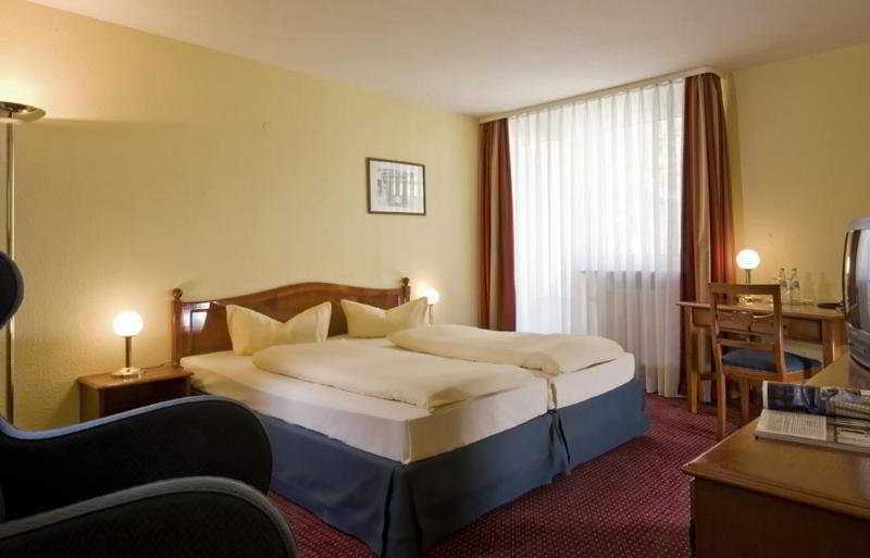 Hotel Invite An Der Kaiserburg 3*